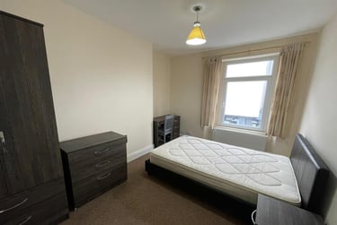 4 bed house, Regent Street, City Centre, Plymouth, PL48BA - Image 6